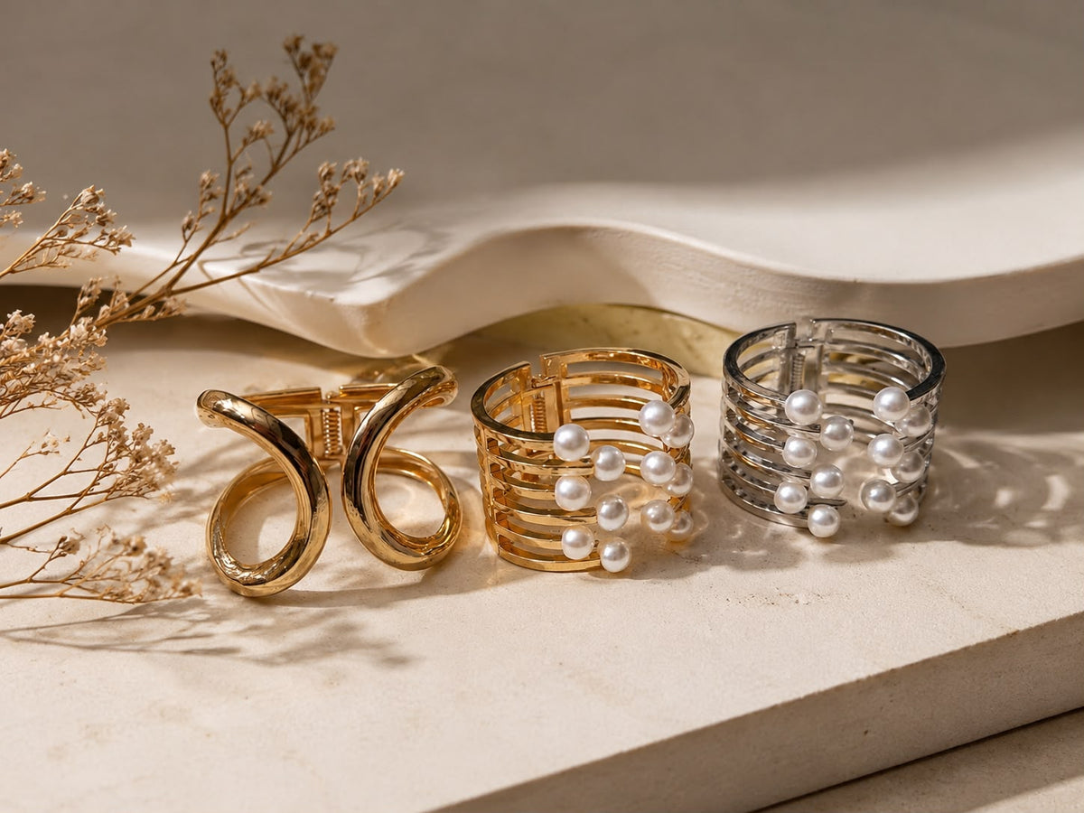 PULSERAS DORADAS