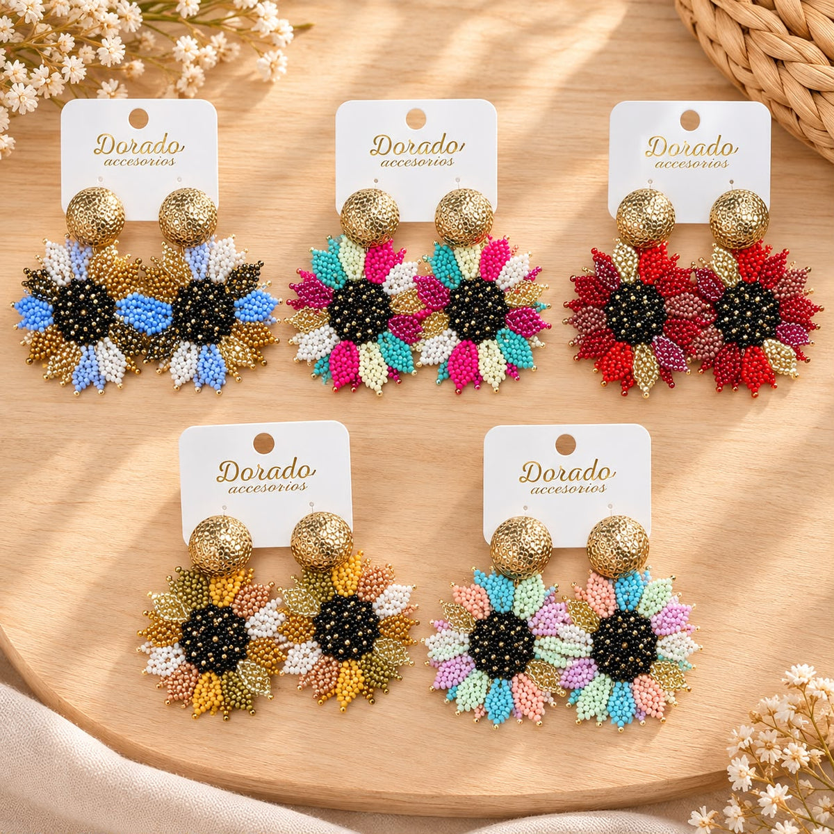 Aretes flor grande tejida en Mostacilla